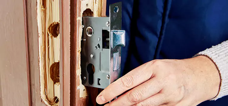 Garage Door Lock Replacement Cheektowaga